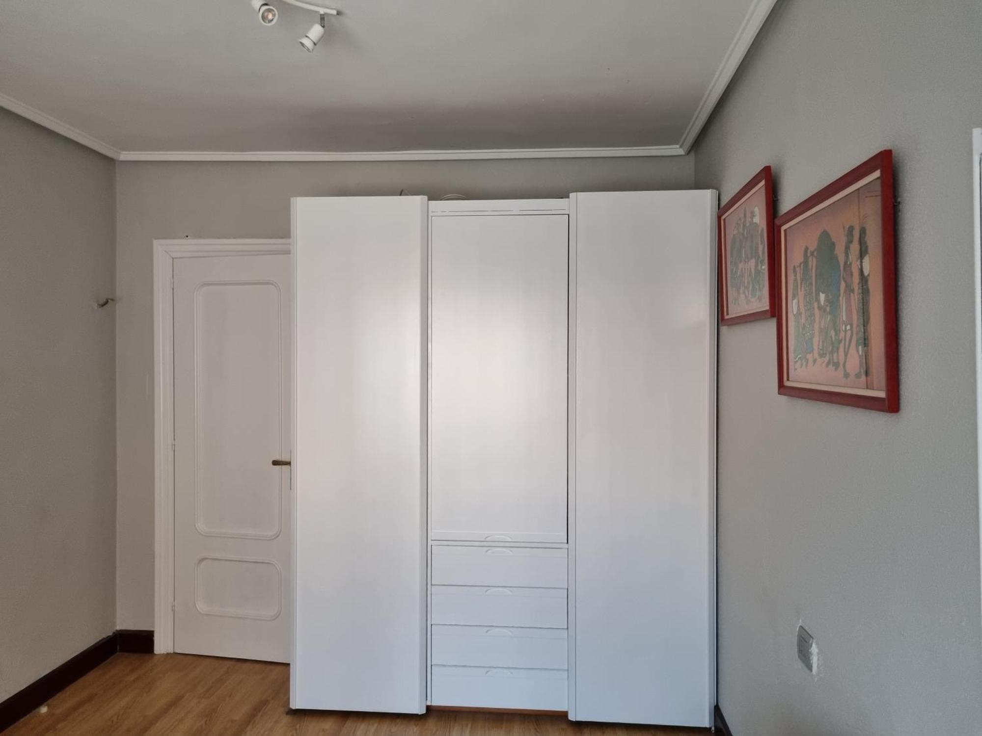 Apartamento Con Garaje Opcional Con 2 Banos Cerca Ayuntamiento Lägenhet Bilbao Exteriör bild